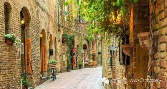 中世纪的曼哈顿·圣吉米亚诺